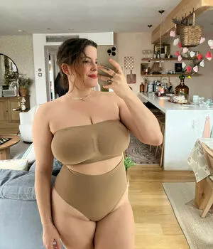 Noelle Downing OnlyFans Leaked Free Thumbnail Picture - #GbxWDiSB22