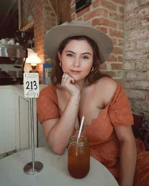 Noelle Downing OnlyFans Leaked Free Thumbnail Picture - #eiycm8dv2U