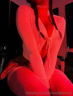 Noelle Emily OnlyFans Leaked Free Thumbnail Picture - #85PlzGkwMb