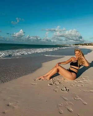 Noelle Foley OnlyFans Leaked Free Thumbnail Picture - #QQGltCO55w