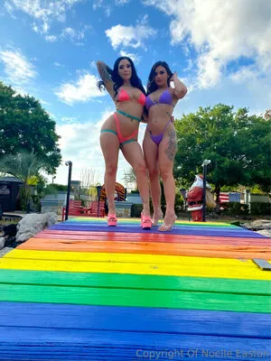 Noelleeaston OnlyFans Leaked Free Thumbnail Picture - #1QHKAZzghD