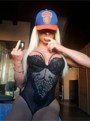 Noemi Blonde OnlyFans Leaked Free Thumbnail Picture - #PKyadUZgs7