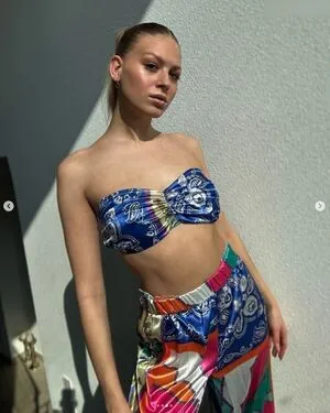 Noemi Peschel OnlyFans Leaked Free Thumbnail Picture - #1lYxGzUAN4