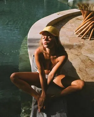 Noemie Neuens OnlyFans Leaked Free Thumbnail Picture - #2WlpTjE2we
