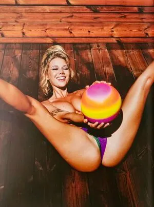 Noemie Neuens OnlyFans Leaked Free Thumbnail Picture - #reG211jX15