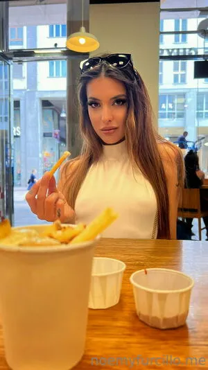 Noemyfurcillo OnlyFans Leaked Free Thumbnail Picture - #xzpyF22r99