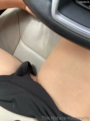 Noface Housewife OnlyFans Leaked Free Thumbnail Picture - #EaYDMNKRSp