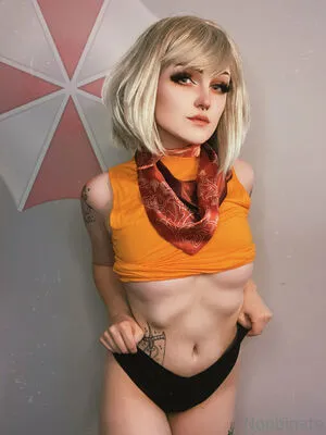 Nonbinate OnlyFans Leaked Free Thumbnail Picture - #cBr0ji4c23