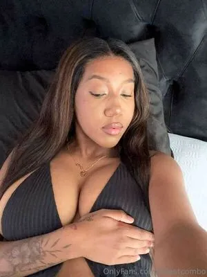 Nonozile Jacobs OnlyFans Leaked Free Thumbnail Picture - #RaVog8q1E8