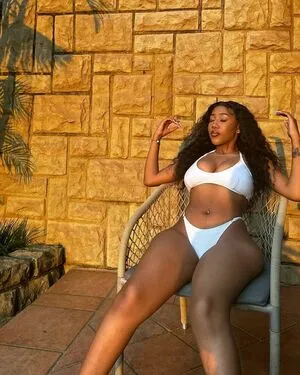 Nonozile Jacobs OnlyFans Leaked Free Thumbnail Picture - #TRSMdlswR3