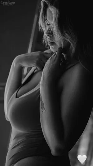 Nonvaleamorsi OnlyFans Leaked Free Thumbnail Picture - #6EvCxXXqVs