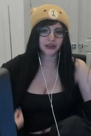 Noodlenom OnlyFans Leaked Free Thumbnail Picture - #x0cIqgjehI