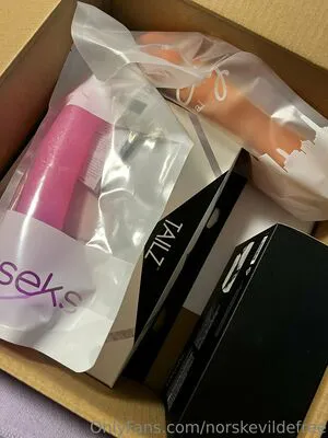 Norskevildefree OnlyFans Leaked Free Thumbnail Picture - #itzU8bXras