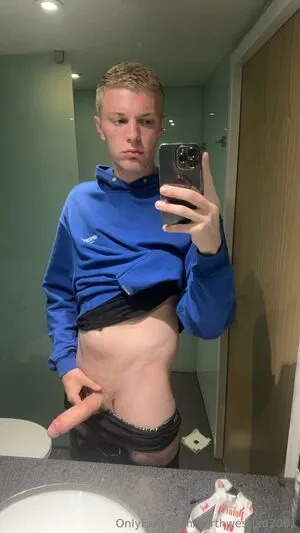 Northwestlad2001 OnlyFans Leaked Free Thumbnail Picture - #relIglv59g
