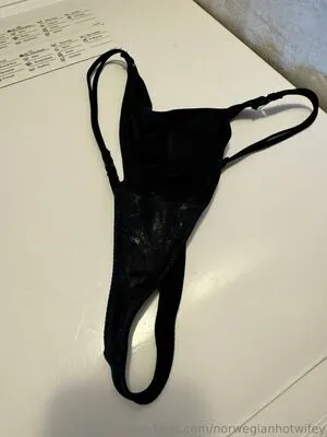 Norwegianhotwifey OnlyFans Leaked Free Thumbnail Picture - #TeihleEWi0