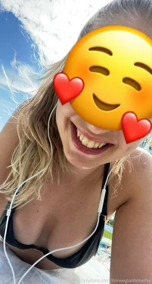 Norwegianhotwifey OnlyFans Leaked Free Thumbnail Picture - #dJgema2OWZ
