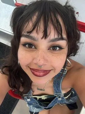 Nosheylin OnlyFans Leaked Free Thumbnail Picture - #c4m4waBtiJ