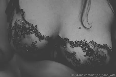 Not So Good Wife OnlyFans Leaked Free Thumbnail Picture - #FoMofGwEdC