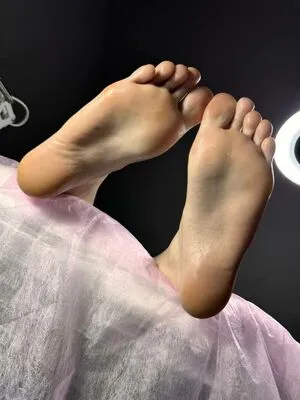 Not So Good Wife OnlyFans Leaked Free Thumbnail Picture - #RYarFOGONa