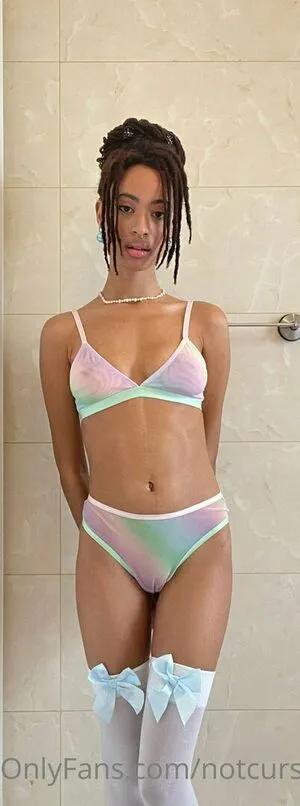 Notcurstin OnlyFans Leaked Free Thumbnail Picture - #1p8XtzmCgF