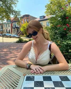 Notemilyb OnlyFans Leaked Free Thumbnail Picture - #SFJ0QpOtWS