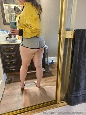 Notsafeforcon OnlyFans Leaked Free Thumbnail Picture - #u4wCdnGLWT