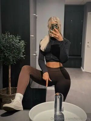 Novalinny OnlyFans Leaked Free Thumbnail Picture - #tCozETGI61