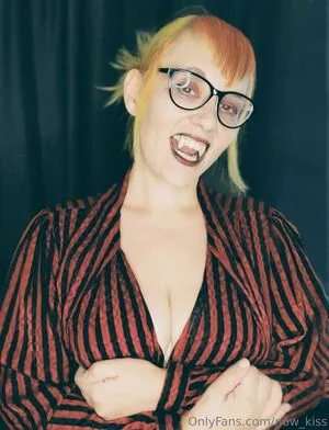 Now Kiss OnlyFans Leaked Free Thumbnail Picture - #0xXzsmWXgm