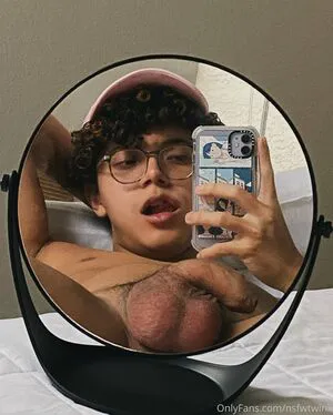 Nsfwtwinx OnlyFans Leaked Free Thumbnail Picture - #BIYiBer0UA
