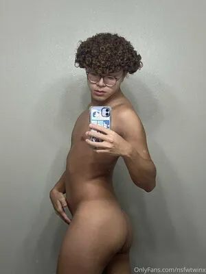 Nsfwtwinx OnlyFans Leaked Free Thumbnail Picture - #uXg6Ifur3F