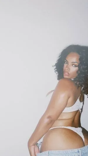 Nu Ski OnlyFans Leaked Free Thumbnail Picture - #U9Q2KGHiak