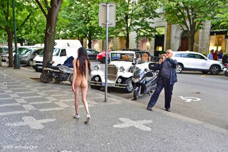 Nude In Public OnlyFans Leaked Free Thumbnail Picture - #dIM2IbRhOG