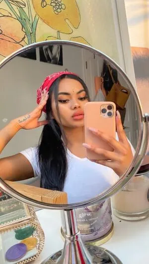 Numi Zarah OnlyFans Leaked Free Thumbnail Picture - #PSeHF8sexE