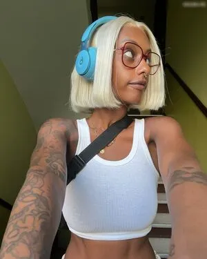Nura Habib Omer OnlyFans Leaked Free Thumbnail Picture - #1XtE8f7QkU