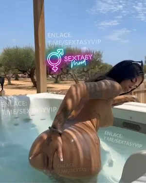 Nuria Martinez OnlyFans Leaked Free Thumbnail Picture - #aHi5fjTWkd