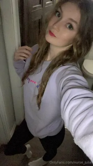 Nurse Julia OnlyFans Leaked Free Thumbnail Picture - #aC0QkCfyPF