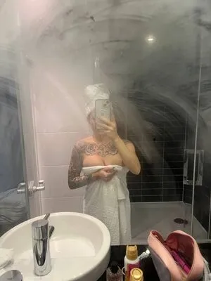 Nurse Layla OnlyFans Leaked Free Thumbnail Picture - #9h7SAECB5r