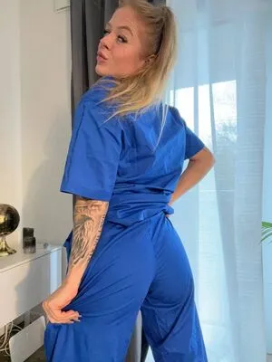 Nurse Layla OnlyFans Leaked Free Thumbnail Picture - #r1BEnRioAP