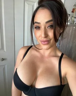 Nursekarina Tv OnlyFans Leaked Free Thumbnail Picture - #TU1RDVrzOU