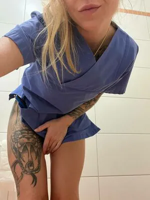 Nurselayla OnlyFans Leaked Free Thumbnail Picture - #2q6OdxBppv