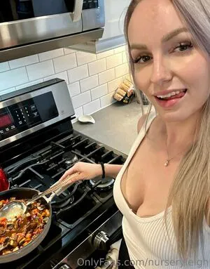 Nurseryleigh OnlyFans Leaked Free Thumbnail Picture - #RoTcc9shUs
