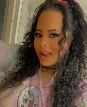 Nyla Rose OnlyFans Leaked Free Thumbnail Picture - #KCogXoxHPM