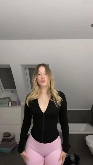 Nylaamriaa OnlyFans Leaked Free Thumbnail Picture - #a8XUYHYsyB