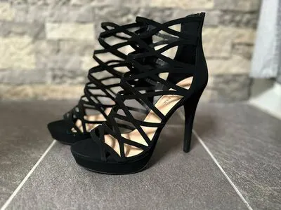 Nylon Executive OnlyFans Leaked Free Thumbnail Picture - #2QbOlqmVzs