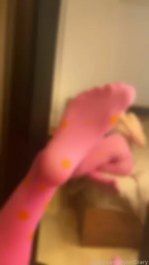 Nylondiary OnlyFans Leaked Free Thumbnail Picture - #IWeWsFgTbs