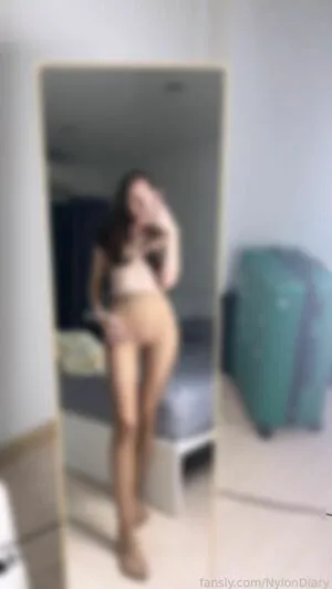 Nylondiary OnlyFans Leaked Free Thumbnail Picture - #RGLxojR2ni