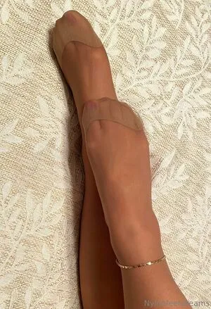 Nylonfeetdreams OnlyFans Leaked Free Thumbnail Picture - #6D4Kd0FUUO