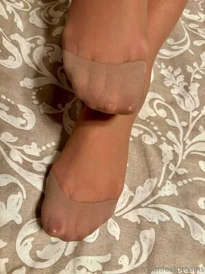 Nylonfeetdreams OnlyFans Leaked Free Thumbnail Picture - #dxoe0Ji7N9