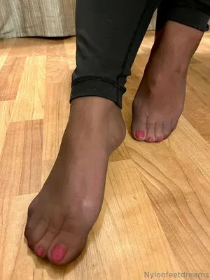 Nylonfeetdreams OnlyFans Leaked Free Thumbnail Picture - #fq7X2HiYA6