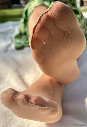 Nylonfeetdreams OnlyFans Leaked Free Thumbnail Picture - #iFr6TzbJ2Z